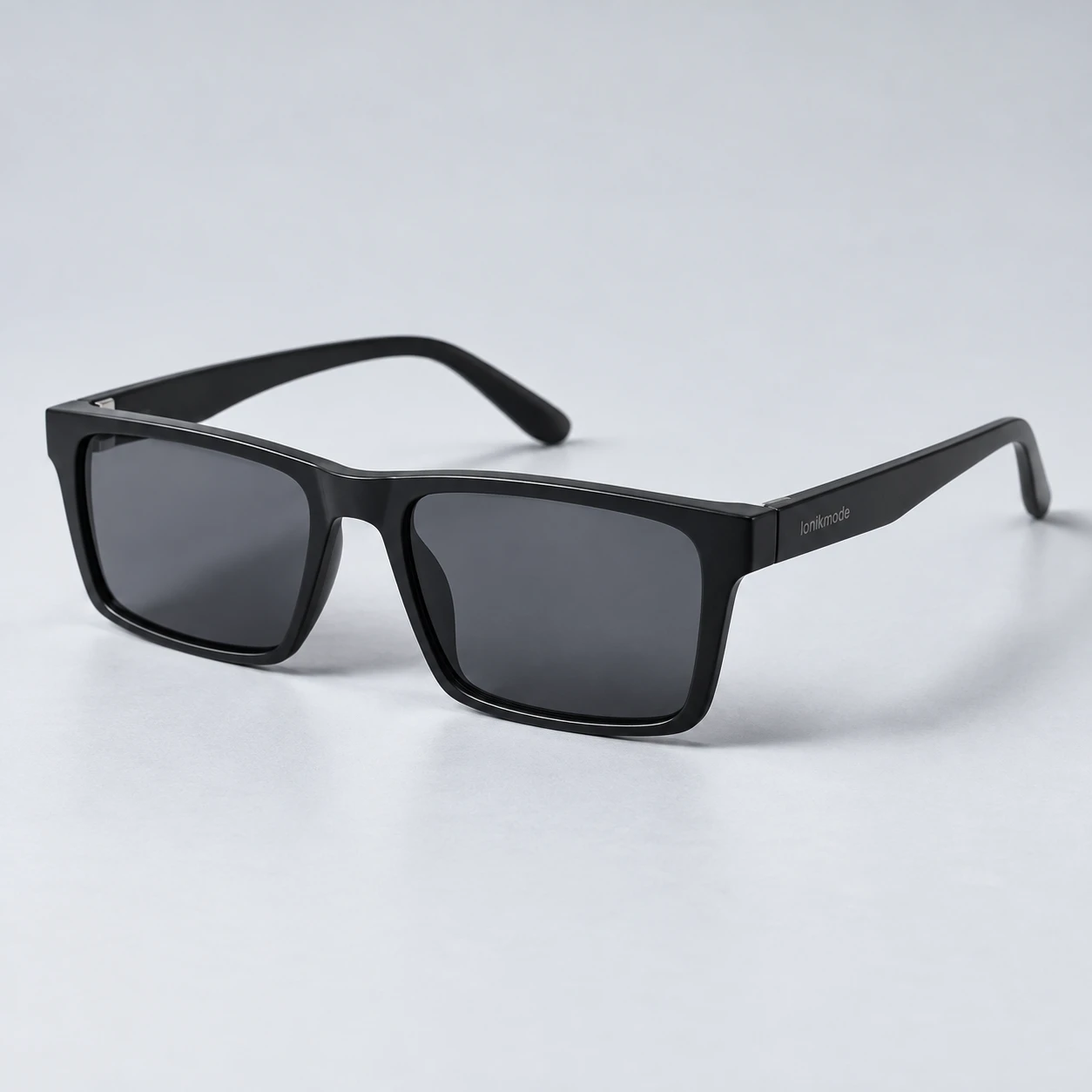 Axis Rectangle, Matte black frame with smoke gray lenses